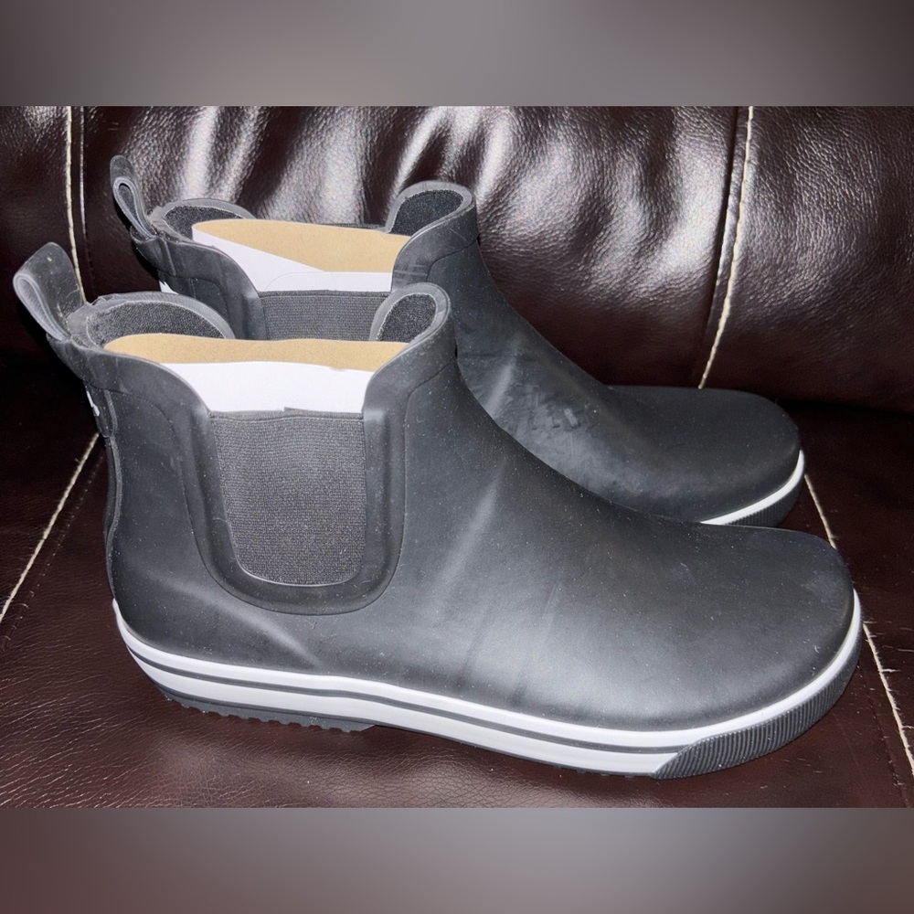 Rocket Dog Black Slip-On Rain Chelsea Boots - Picture 7 of 12